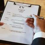 Faux CV et diplômes inventés, comment un détective privé vérifie le passé d’un candidat ?
